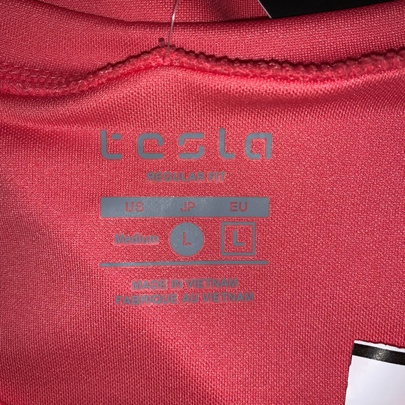 Tesla shirt NWT - Picture 3 of 3